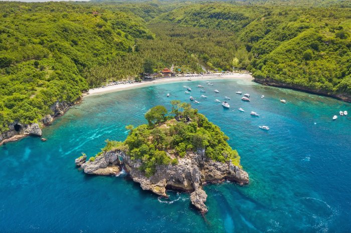 Crystal bay nusa penida